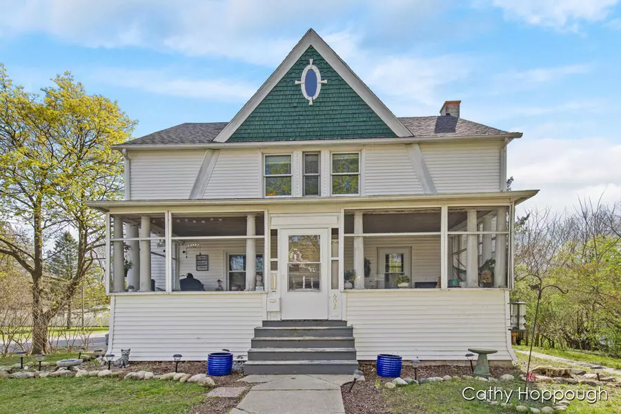 602 S Clay Street, Greenville, MI 48838