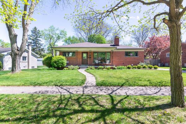 2317 Yorkshire Road, Ann Arbor, MI 48104