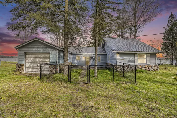 Baldwin, MI 49304,1910 Wolf Lake Drive