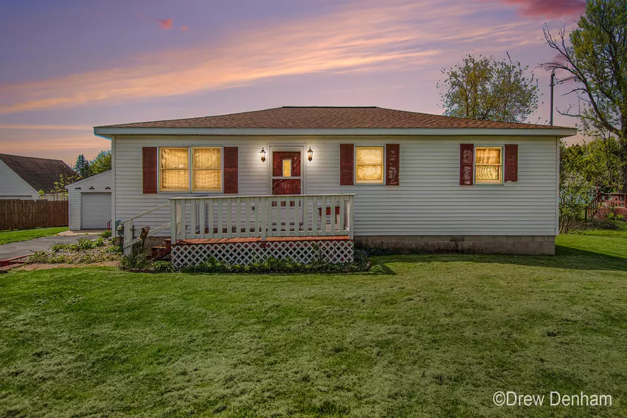 34 Tierney Road, Bay City, MI 48708