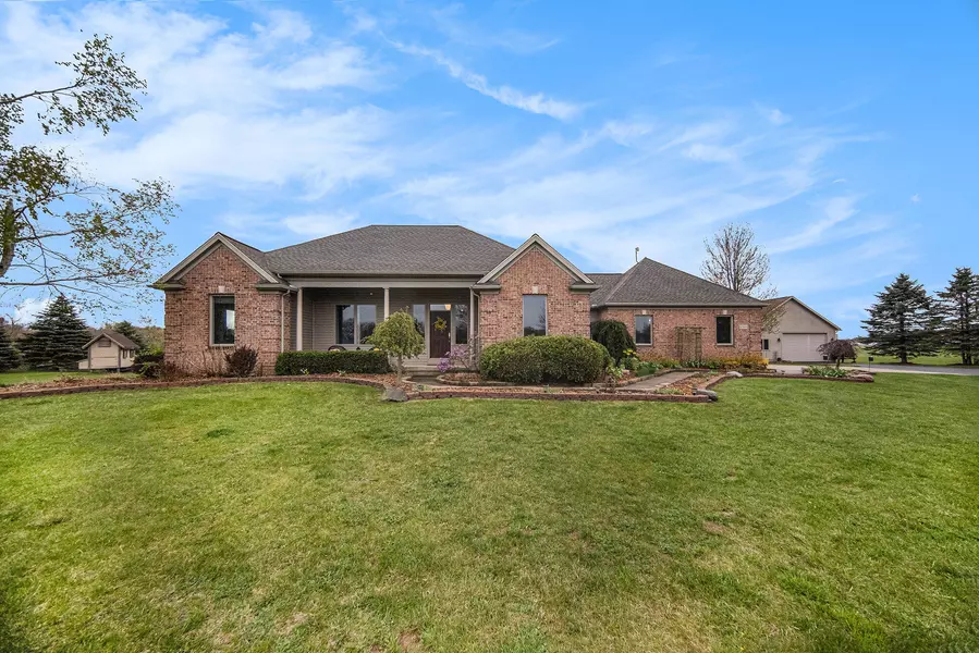 17145 Nollar Lane, Manchester, MI 48158