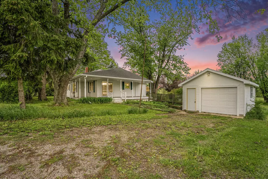14260 Addison Road, Addison, MI 49220