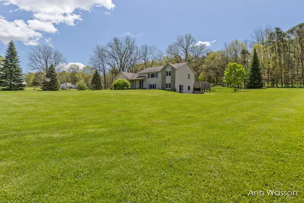 Greenville, MI 48838,14330 MacClain NE Street