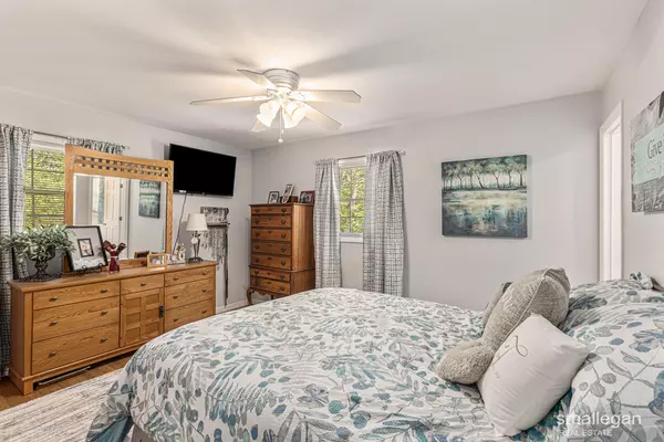 Grand Haven, MI 49417,14662 Lakeshore Avenue