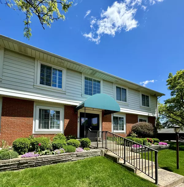 Bloomfield Hills, MI 48302,2471 Mulberry Square #15