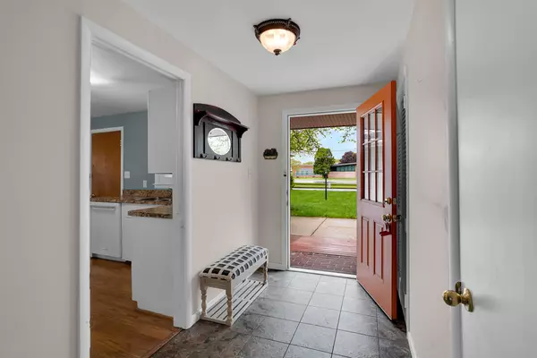 Jackson, MI 49203,1209 S Wisner Street