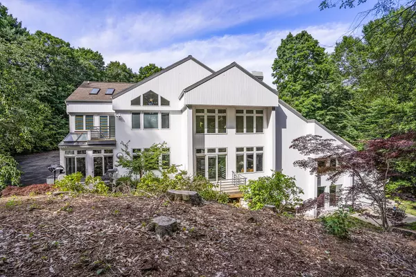 Grand Haven, MI 49417,13295 Redbird Lane