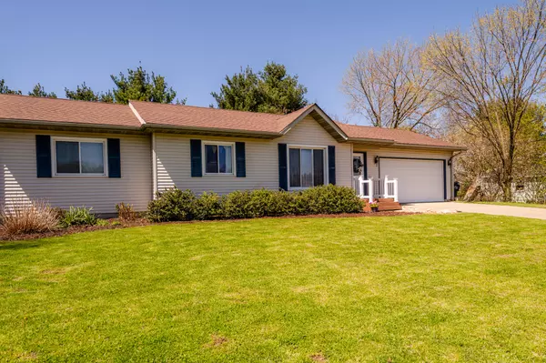 St. Joseph, MI 49085,3908 Green Acre Drive