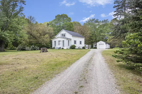 14973 160th Avenue, Grand Haven, MI 49417
