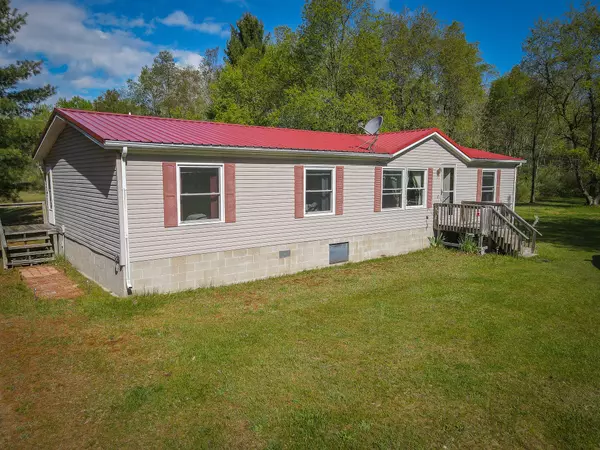 2314 Revolt Road, Manistee, MI 49660