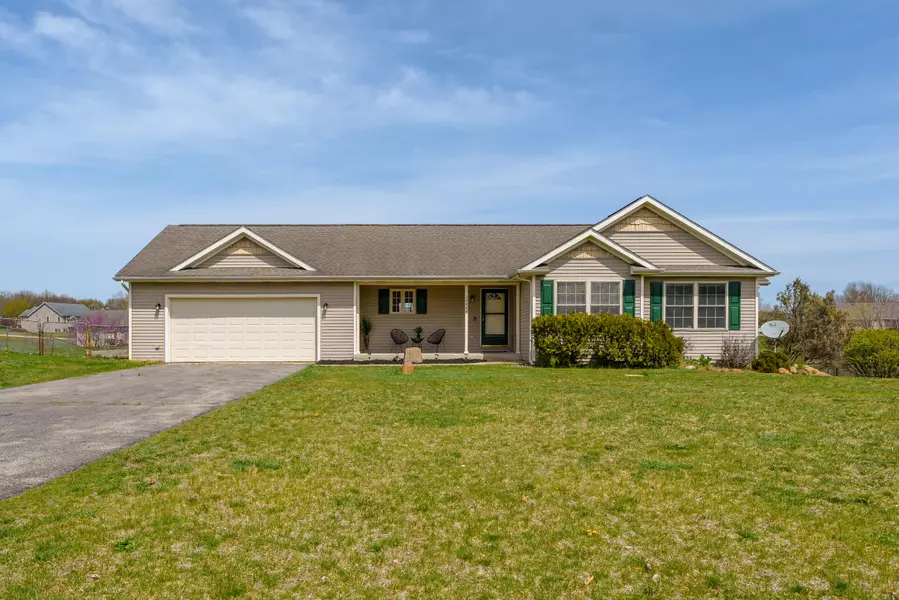 24464 Wren Avenue, Mattawan, MI 49071