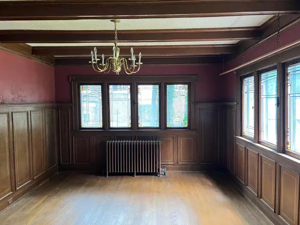 East Grand Rapids, MI 49506,1852 Sherman SE Street