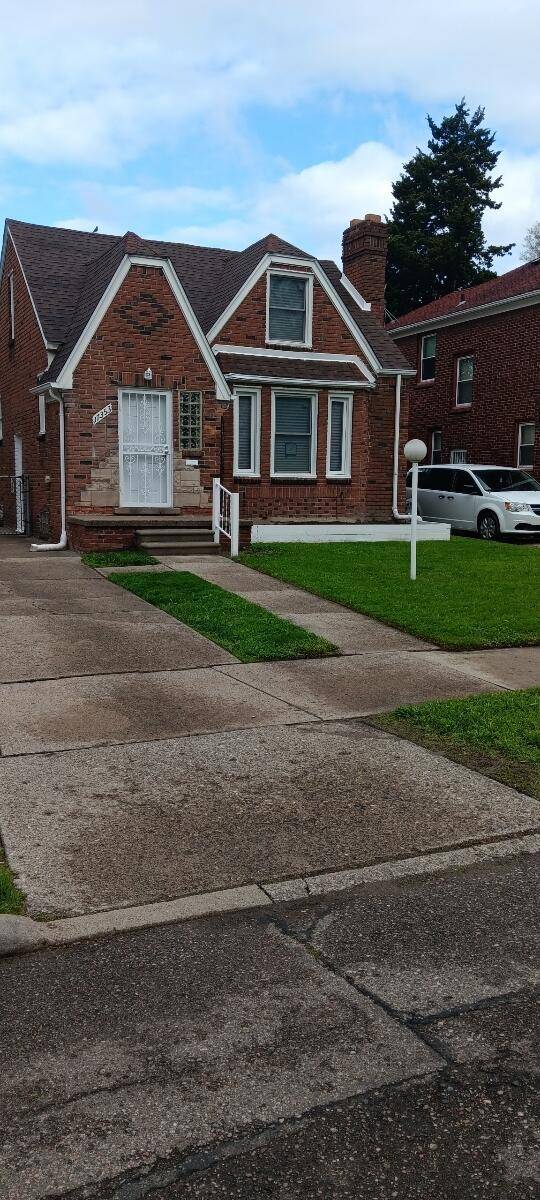 17353 Snowden Street, Detroit, MI 48235