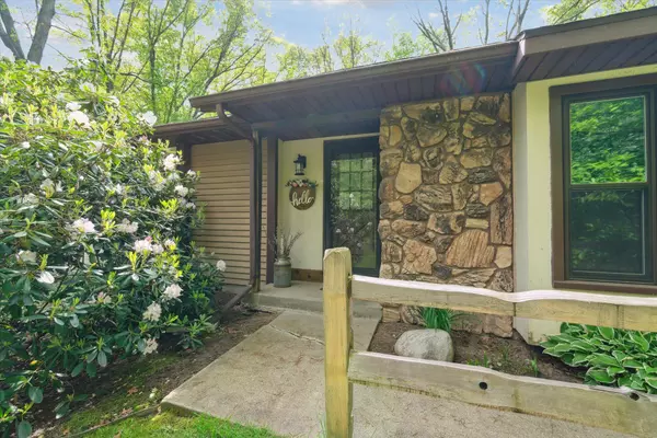 Mattawan, MI 49071,44824 Oak Leaves Lane