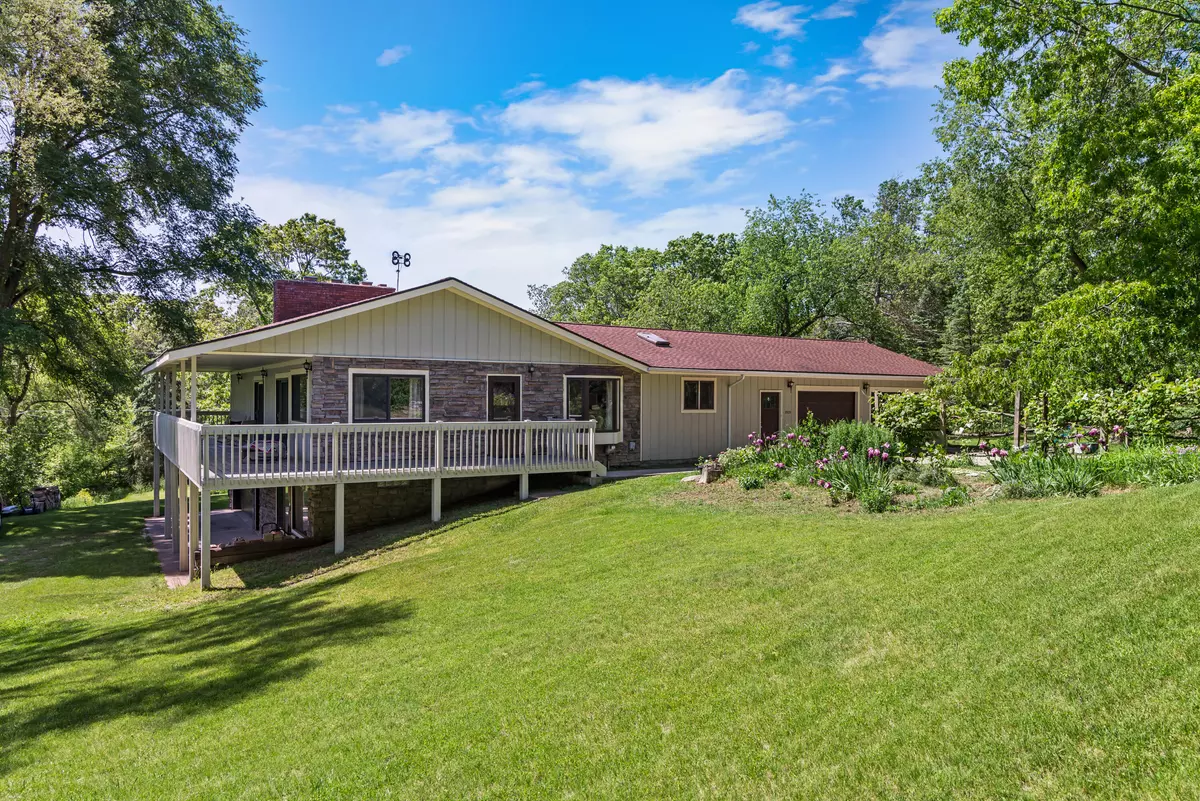 Pinckney, MI 48169,9925 Florence