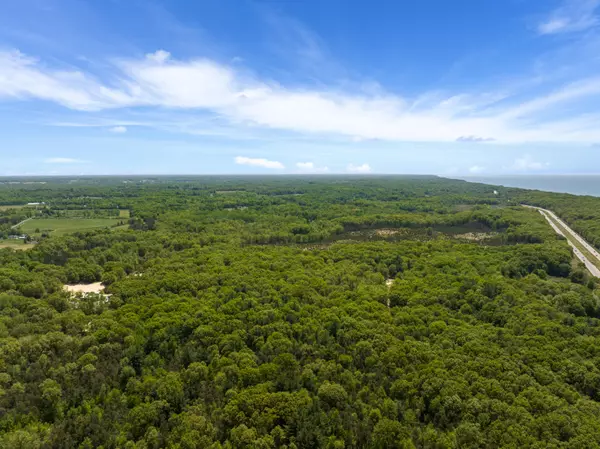 Coloma, MI 49038,4317 Taube Road