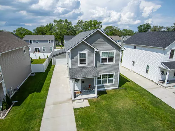 Madison Heights, MI 48071,398 W Barrett Avenue