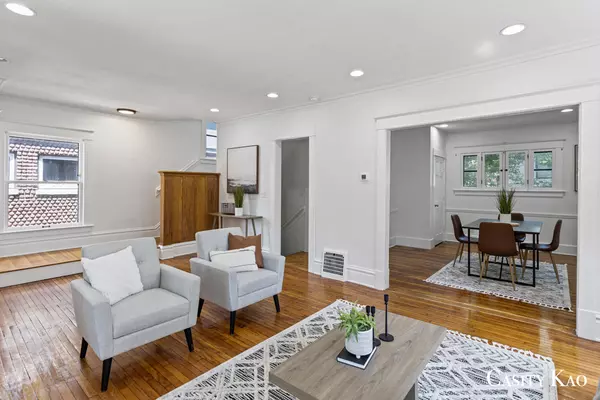 218 Diamond SE Avenue Grand Rapids, MI 49506