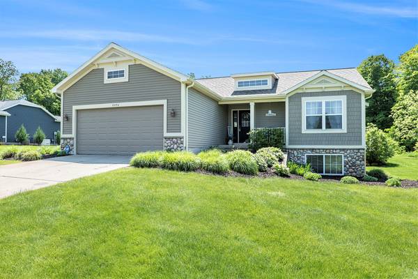 2374 Quarter Horse NE Drive, Cedar Springs, MI 49319