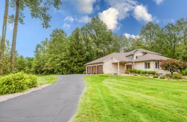 2681 Linco Road, Stevensville, MI 49127