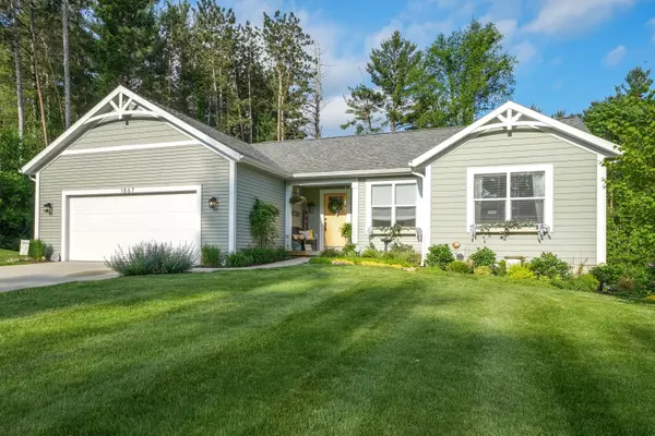 1867 Pine Bluff Drive, Hastings, MI 49058