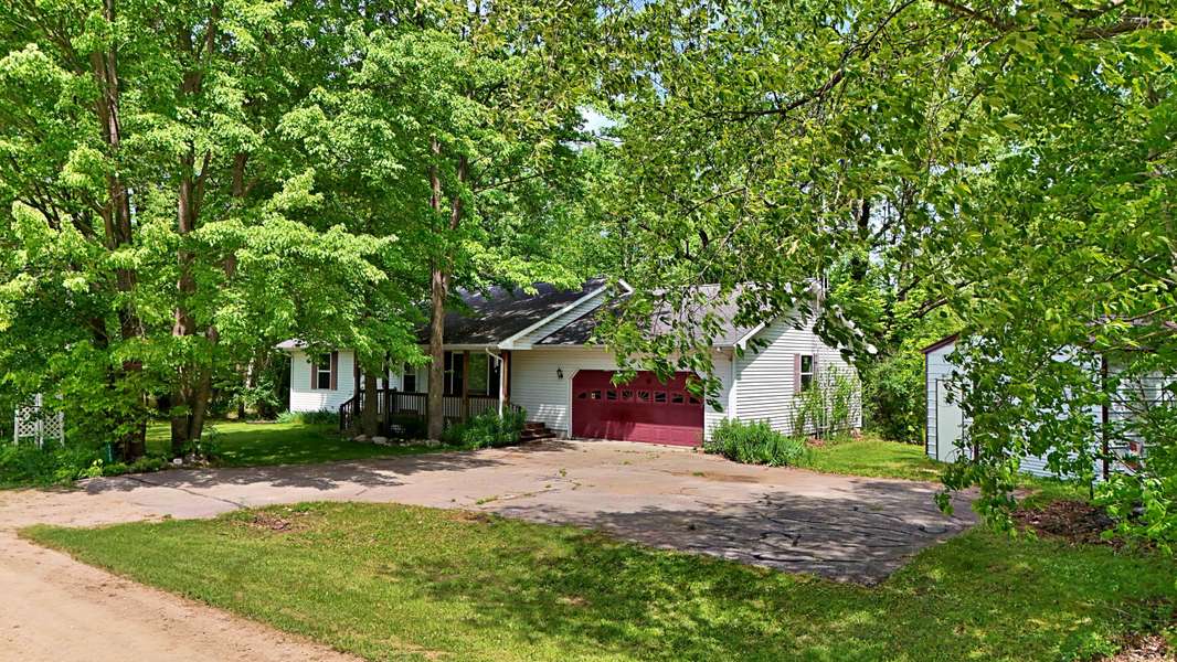 4790 4th Street Street, Barryton, MI 49305