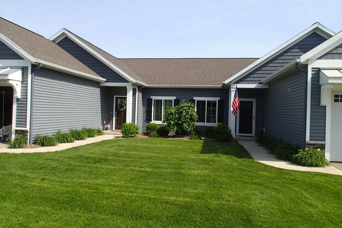 Hudsonville, MI 49426,6068 Gleneagle Highlands Drive