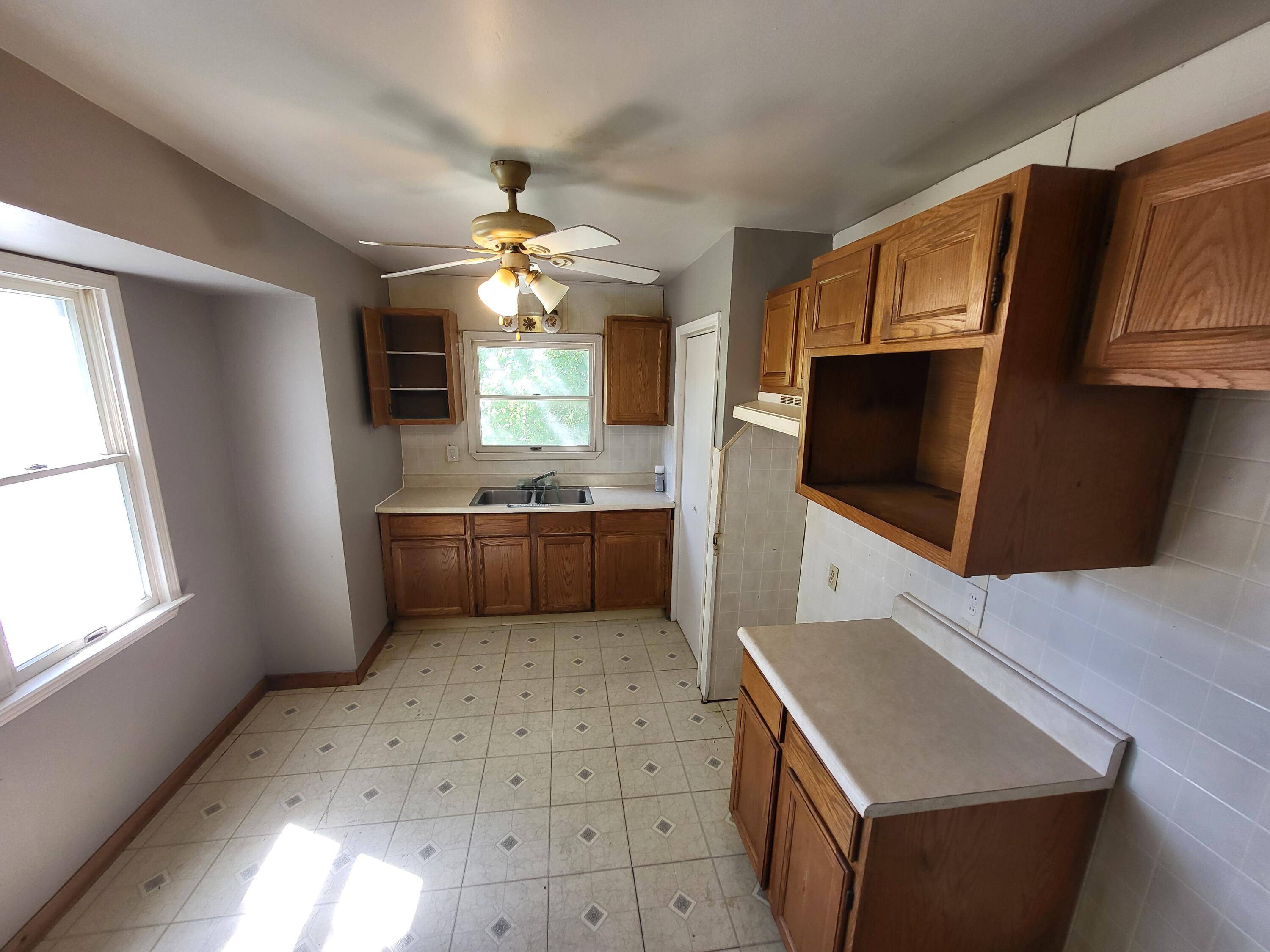 Roseville, MI 48066,25119 Leach Street