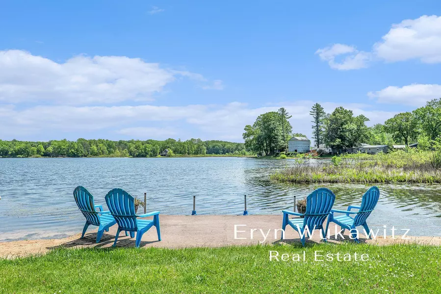 3731 Holiday Drive, Greenville, MI 48838