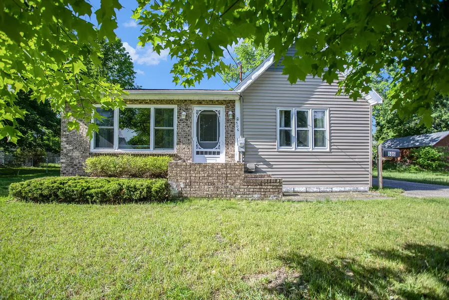 506 E Hammond Street, Otsego, MI 49078