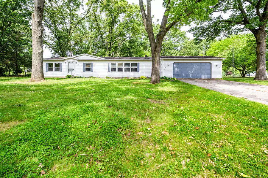684 Louise Drive, Benton Harbor, MI 49022