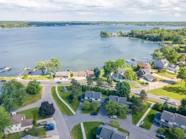 Walled Lake, MI 48390,211 Wind Way Drive