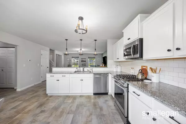 Hudsonville, MI 49426,4888 Shadow Creek Drive