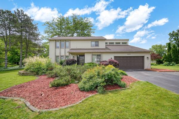 1311 N Silo Ridge Drive, Ann Arbor, MI 48108