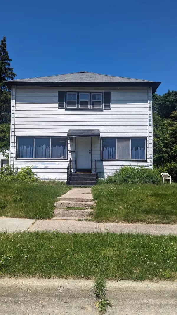 58 Hazel Avenue, Pontiac, MI 48341