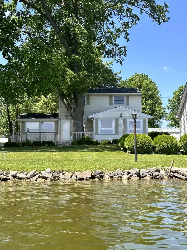 221 Lake View Drive, Hudson, MI 49247