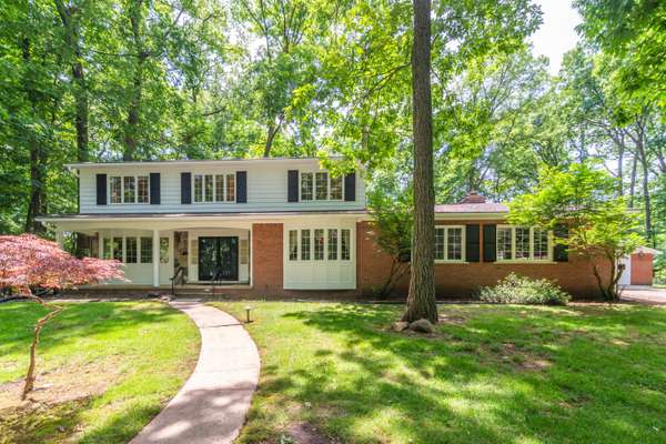 2235 Blueberry Lane, Ann Arbor, MI 48103