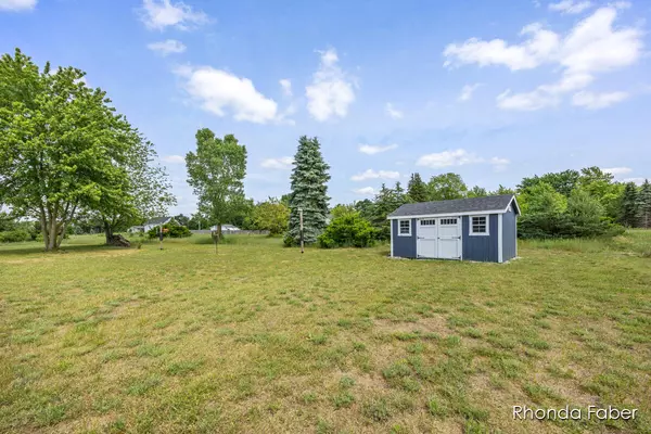 West Olive, MI 49460,10845 Pine Bow Court