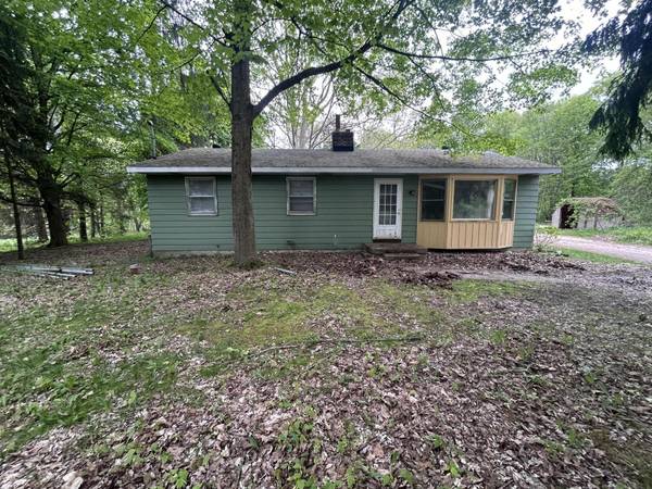 3251 Pettis NE Avenue, Ada, MI 49301