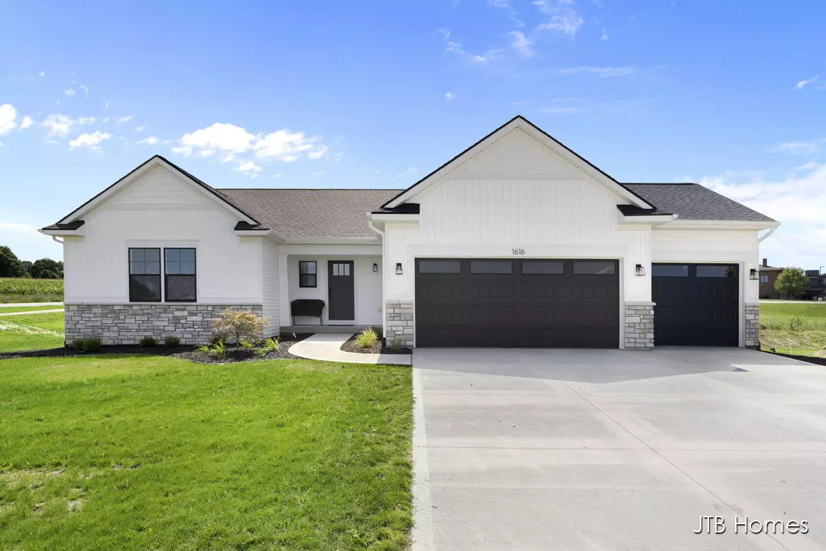 Hudsonville, MI 49426,1616 Round Barn Drive