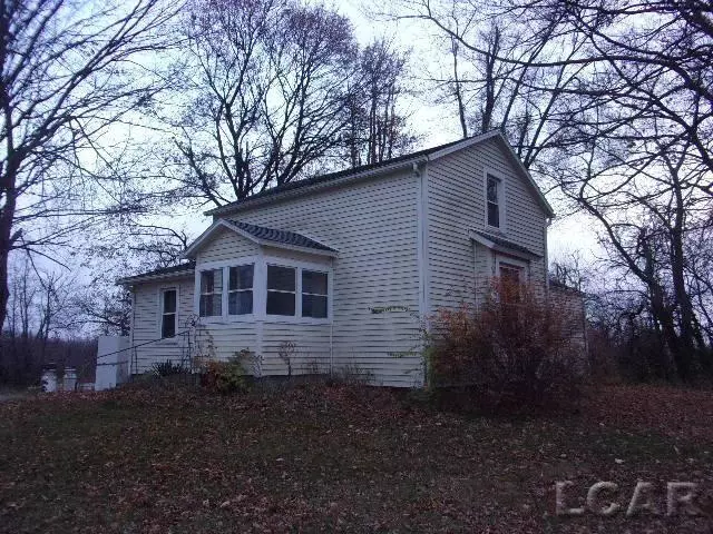 2771 Jerome S Road, Pittsford, MI 49271