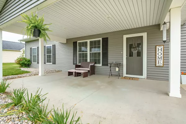 Gobles, MI 49055,32700 Pinedale Lane