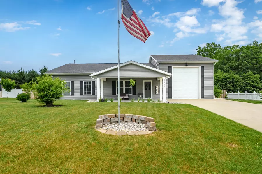 32700 Pinedale Lane, Gobles, MI 49055