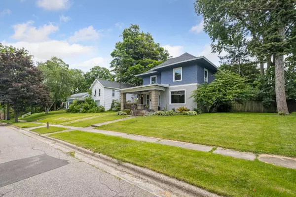 Buchanan, MI 49107,109 W Dewey Street