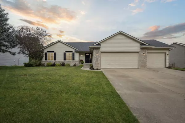 628 Hickory Drive, Wayland, MI 49348