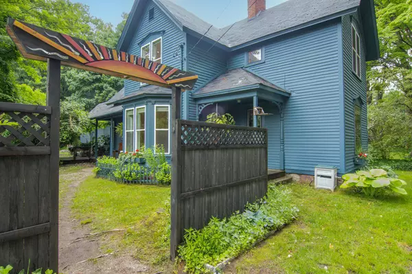 Benzonia, MI 49616,7188 Traverse Avenue