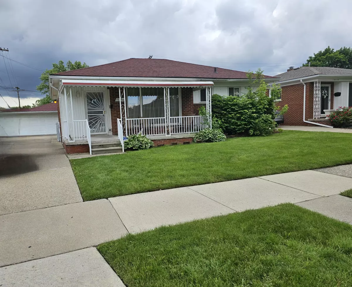 Eastpointe, MI 48021,18584 Michael Avenue