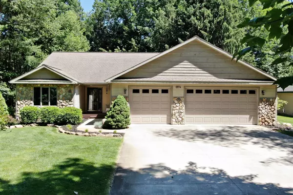 6814 Beechnut Court, Canadian Lakes, MI 49346