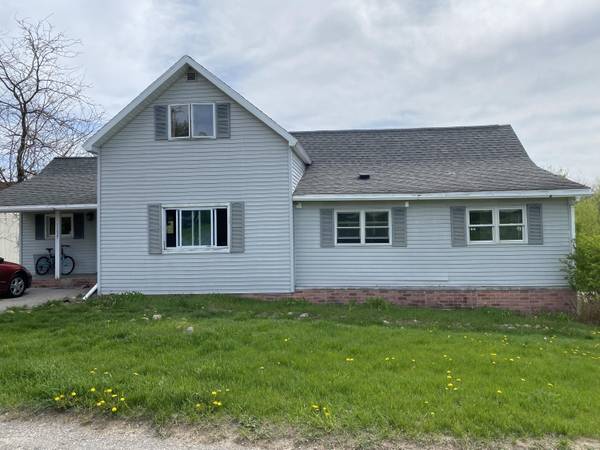 11023 S 43 Road, Cadillac, MI 49601