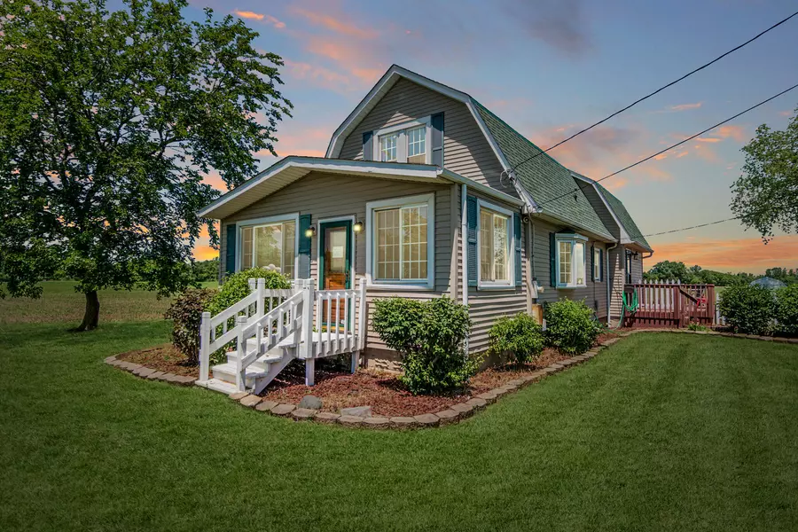 3820 Kelly Road, La Salle, MI 48145